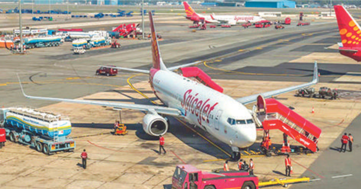 Flyers harried as SpiceJet’s Jaipur-Dubai flight lands in Mumbai due to tech-glitch